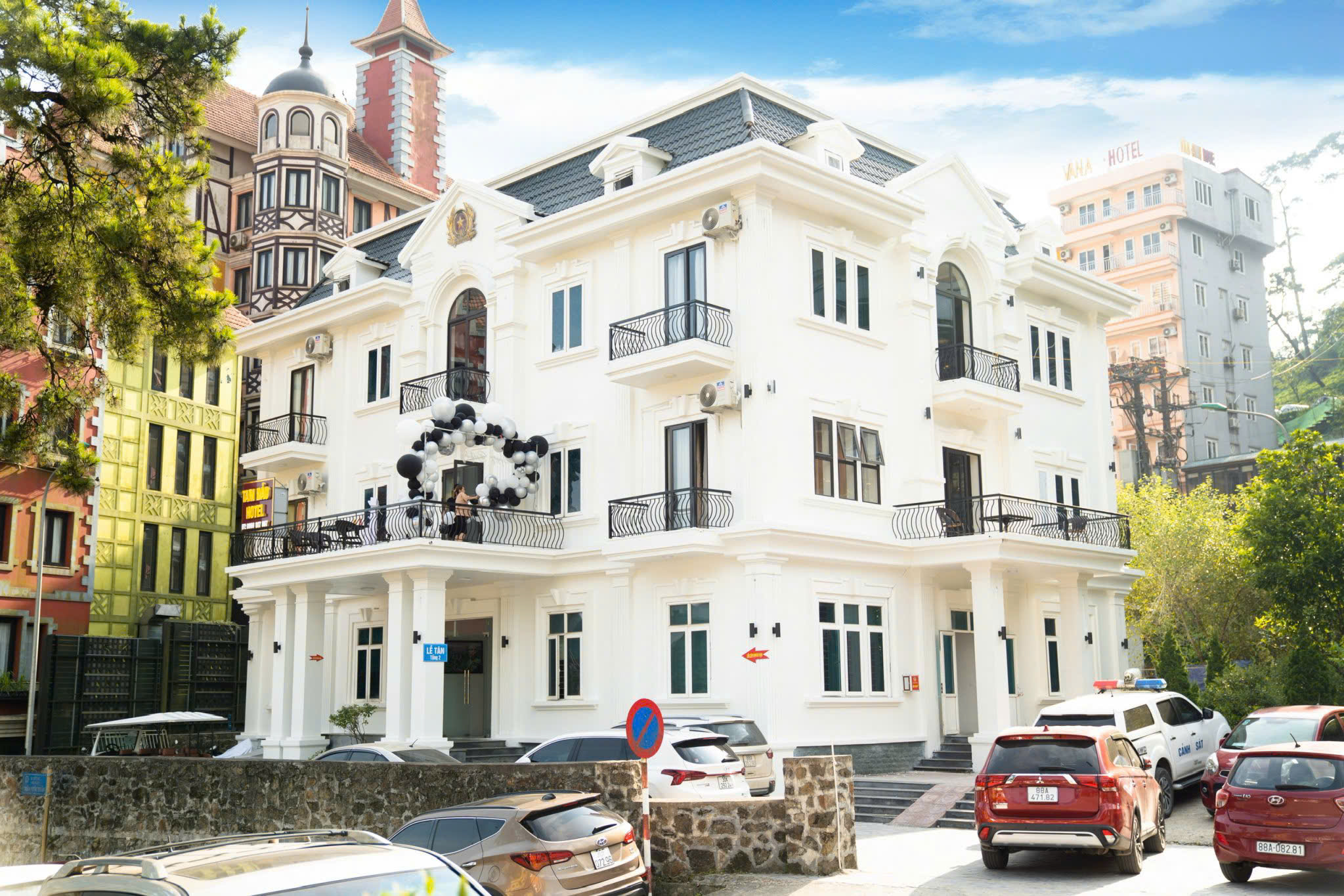 khách sạn Nam Nhung